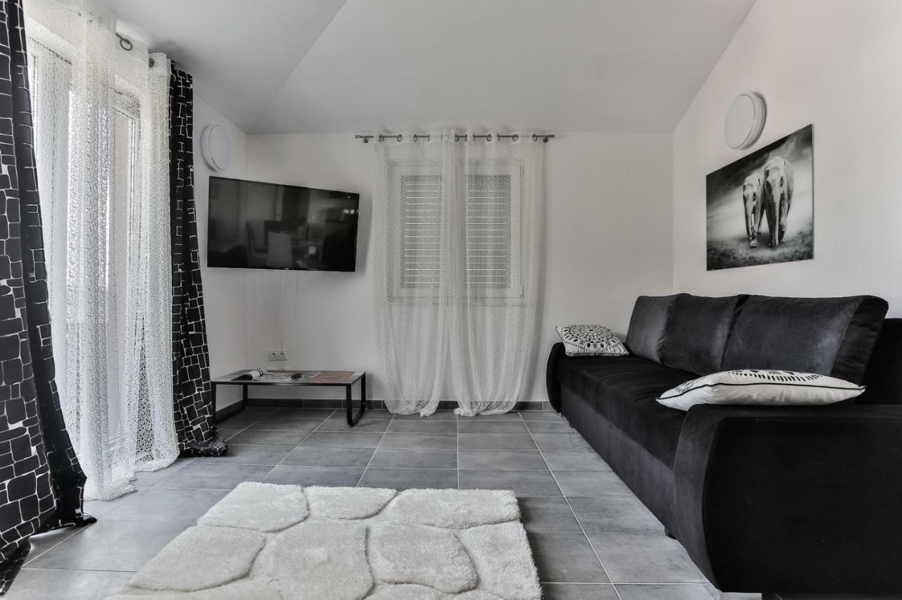 Villa Scandalli Севид Экстерьер фото
